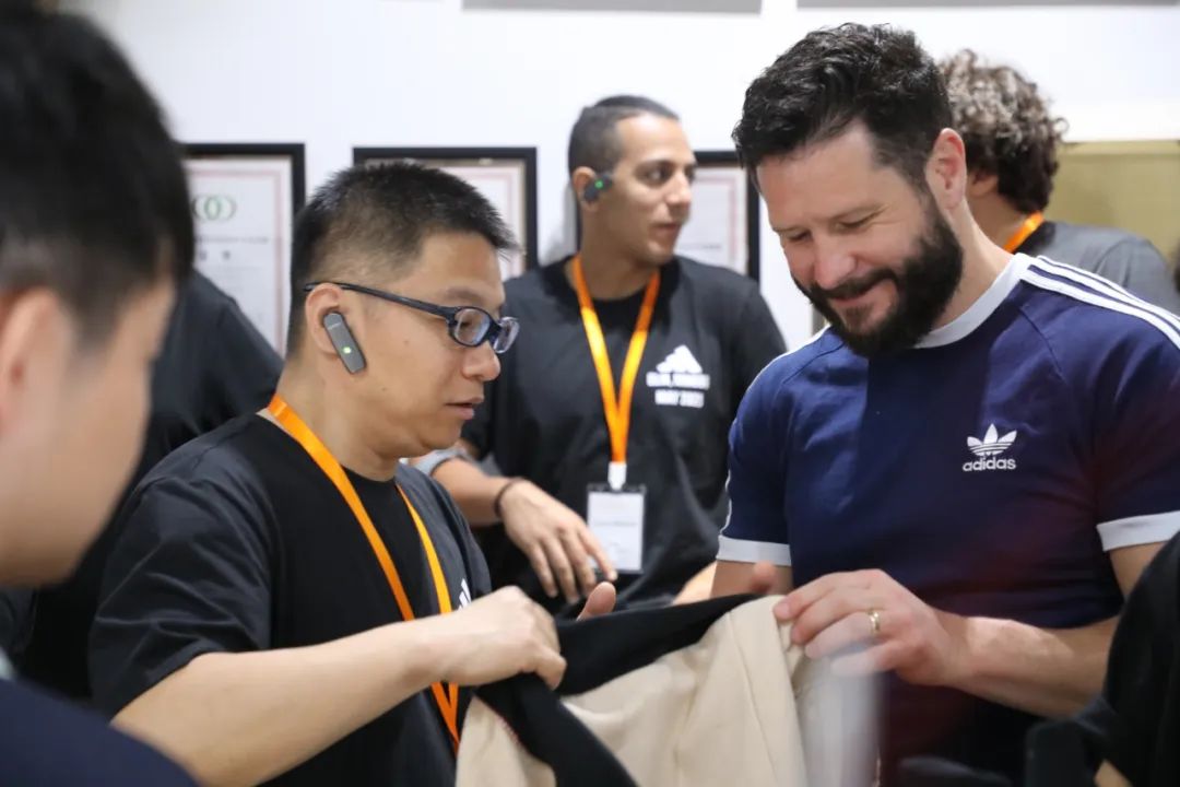 1685495378758828.jpg 2.jpg